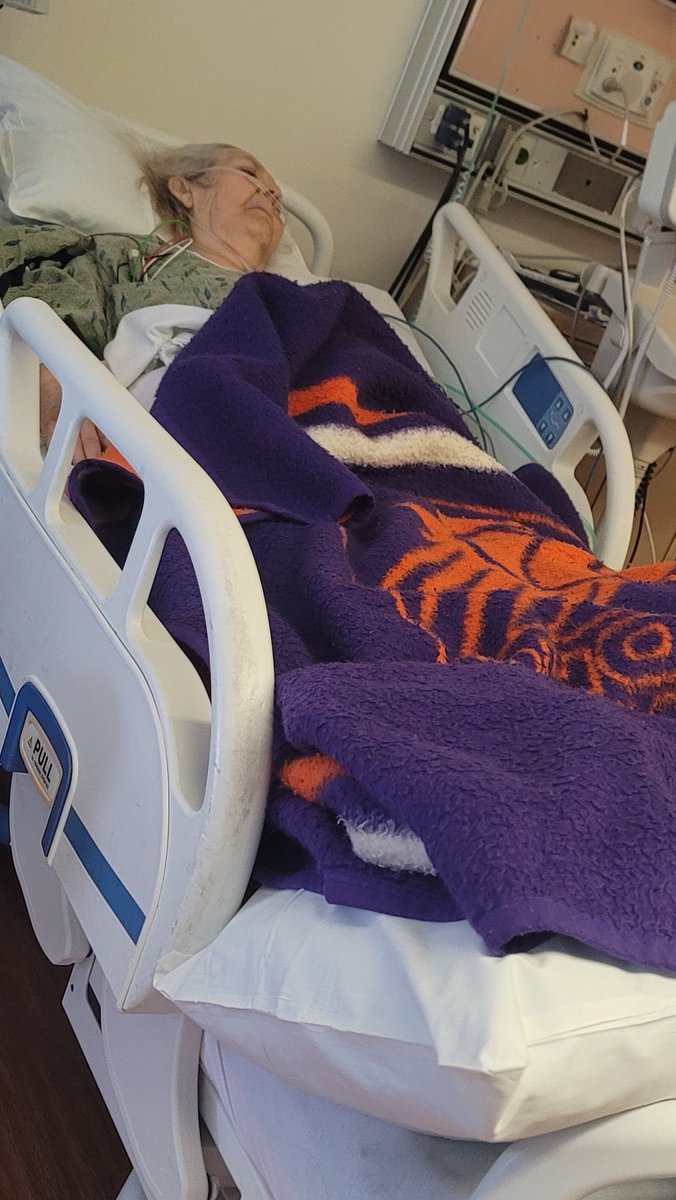 Ted ,Todd N Teala T³ tweet media