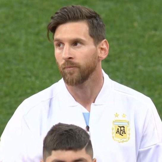 مُنا 𓂆 tweet media