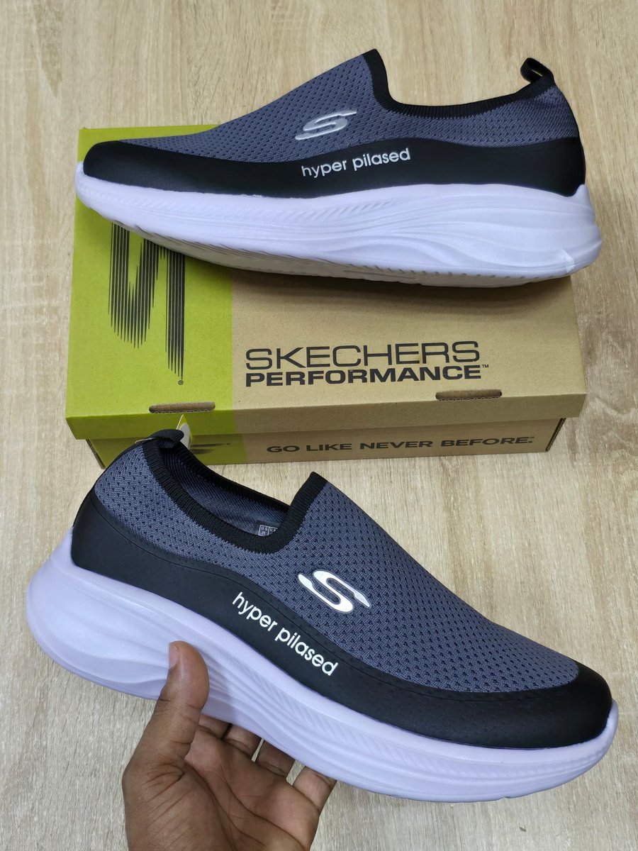 OLUWADAMILOLA {FOOTWEAR'S VENDOR} tweet media