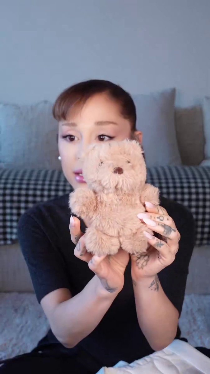 ًfigui ∞ ☼ tweet media