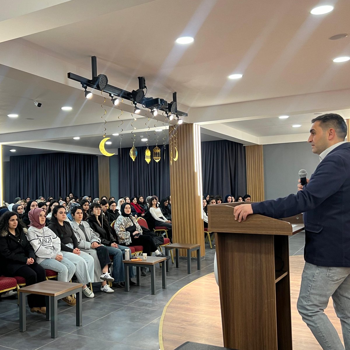 Gençlik Hizmetleri tweet media