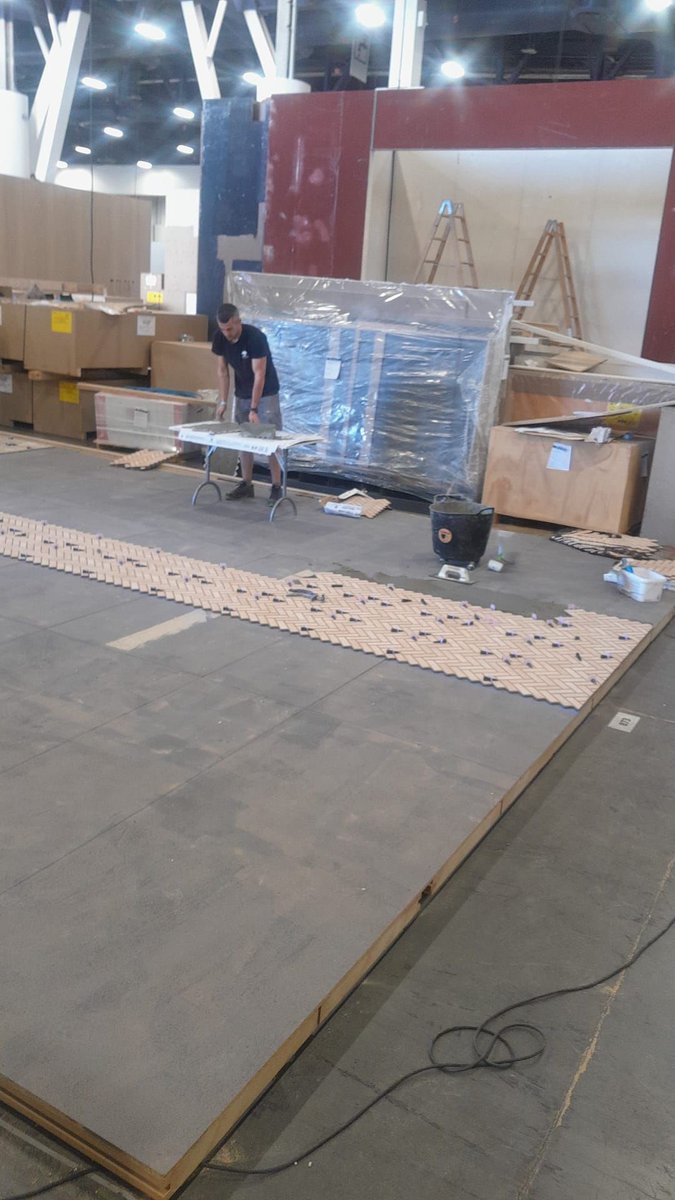 BESTILE, S.L. tweet media