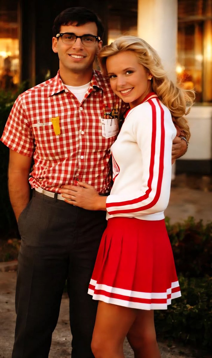 Johnny Cadillac tweet media