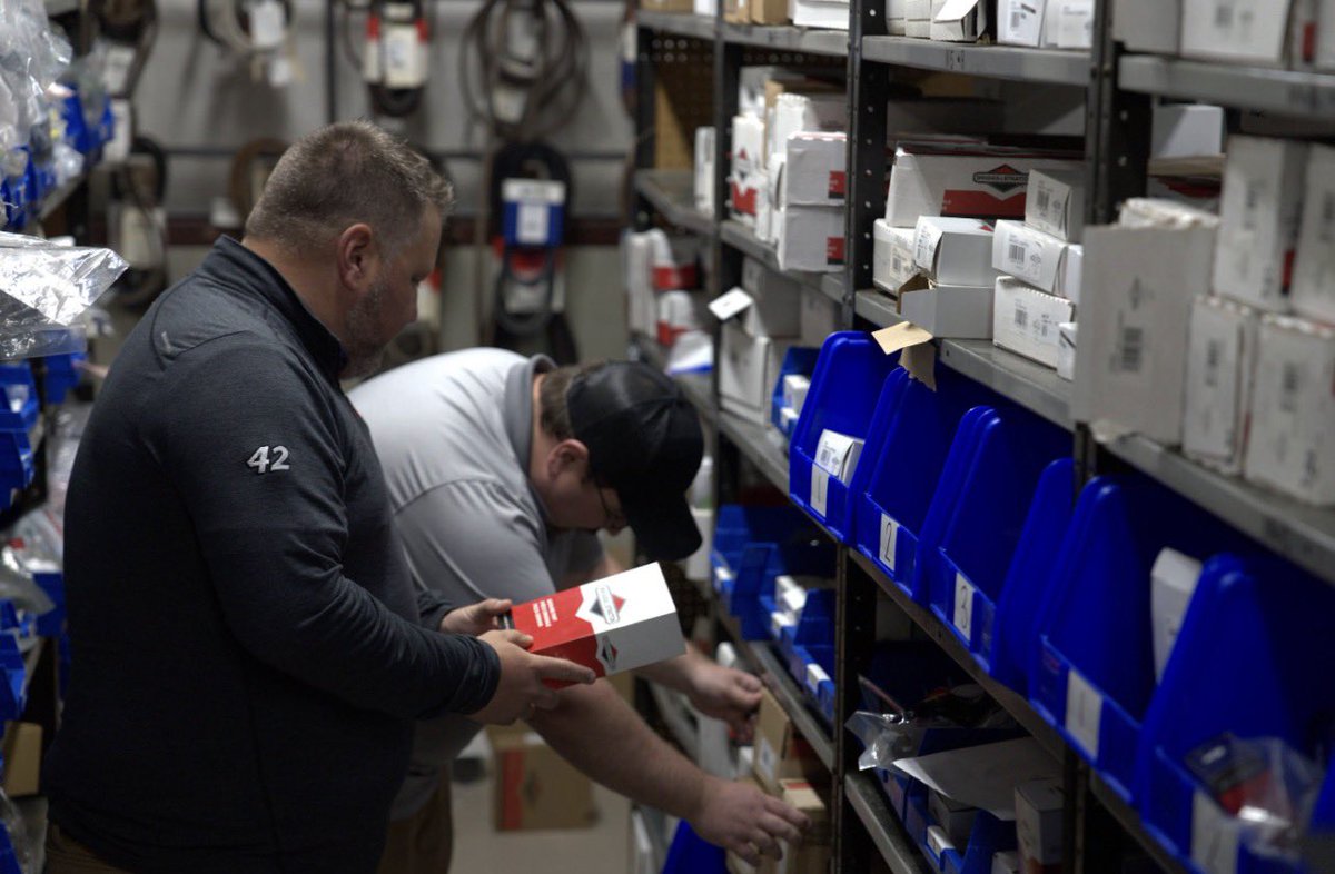 FerrisMowers's tweet photo. 💪 Start your season off strong. Your local Ferris dealer stocks genuine Ferris parts with the expert service you can count on. 

Find your dealer here: https://t.co/O9y0auFCet

 #FerrisParts #Uptime #genuine #ferrismowers https://t.co/8trUa3ZSIo