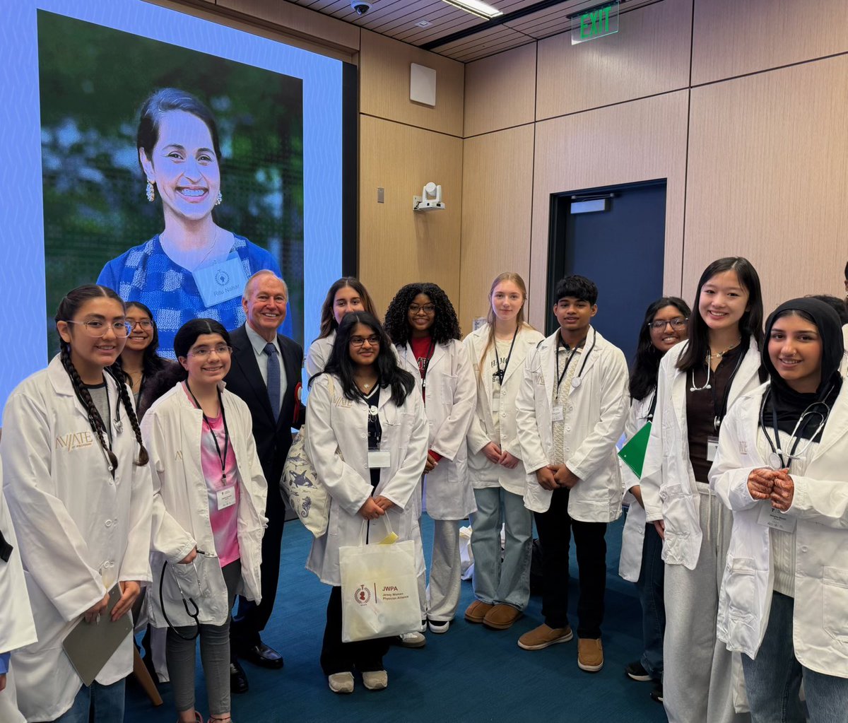 Mayor Jim Cahill tweet media