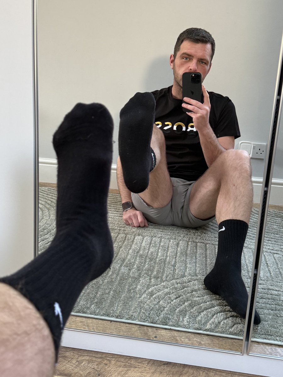 Taylor London tweet media