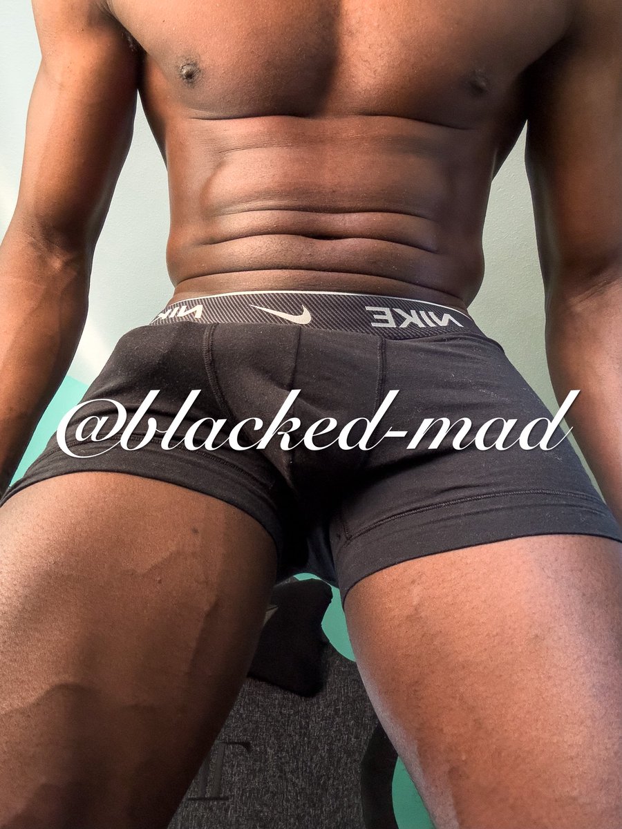 Blacked (+18) tweet media