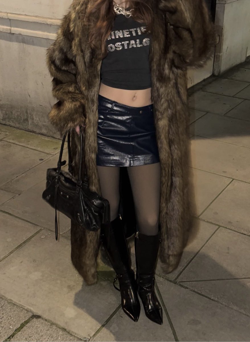 🍂☕️ #dahaiyi📼 tweet media