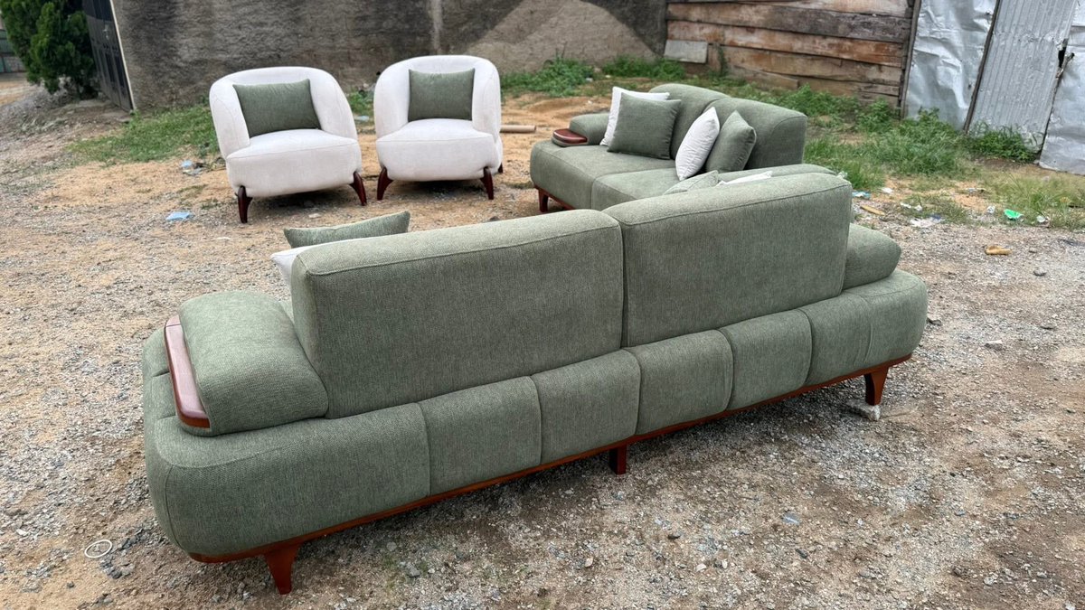 VINTA FURNITURE tweet media