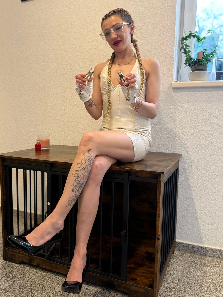 Lady Ilina tweet media