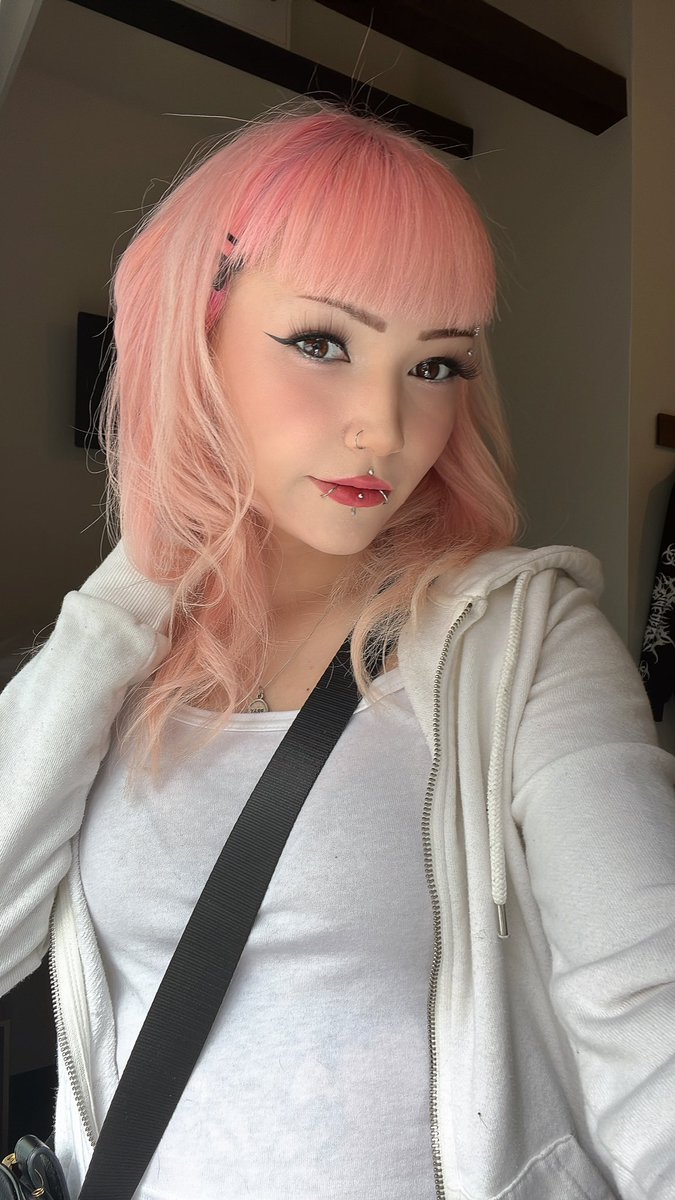 ˚* Riot ✩ tweet media