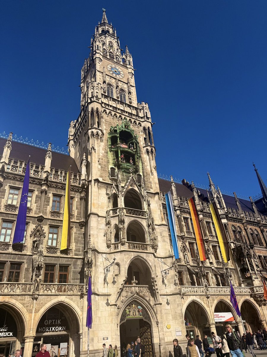 Crous hate account tweet media