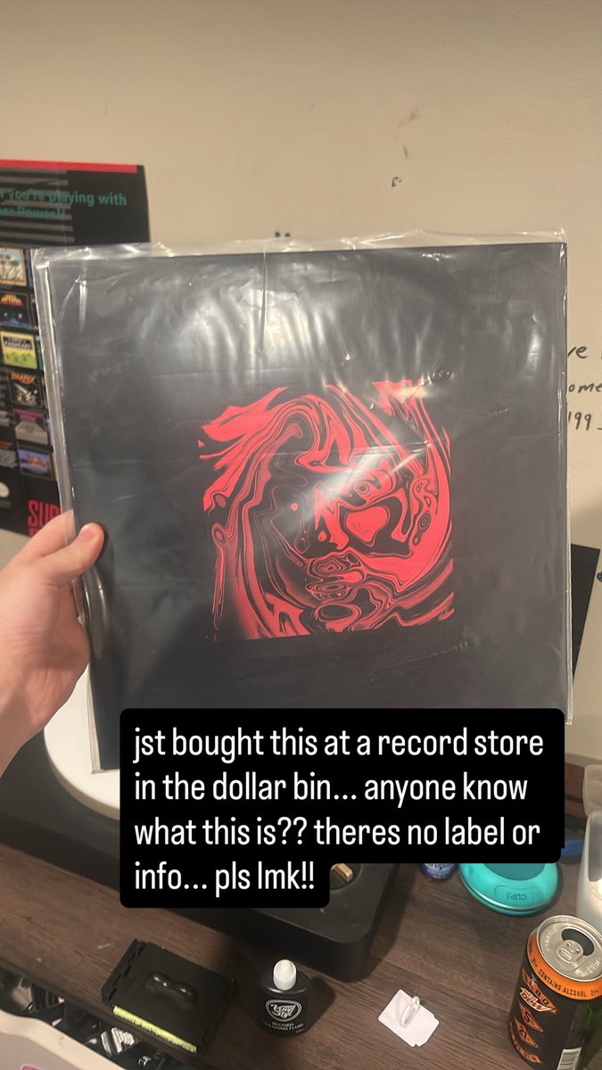 flatroom !! tweet media