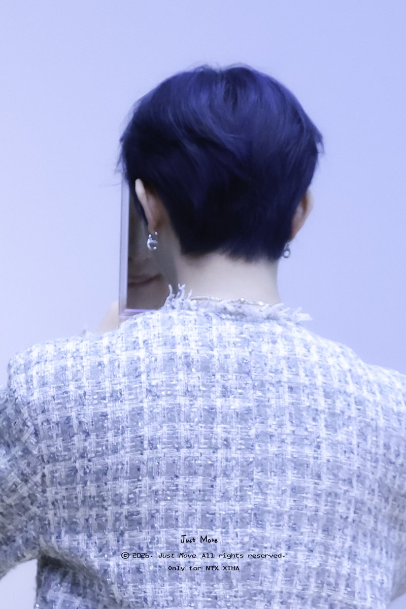 260307 퍼스트뮤직 시하 생일 대면

😌🫦 (ㅋㅋㅋ) 

#XIHA #시하
#NTX #엔티엑스
#오늘의_시하진