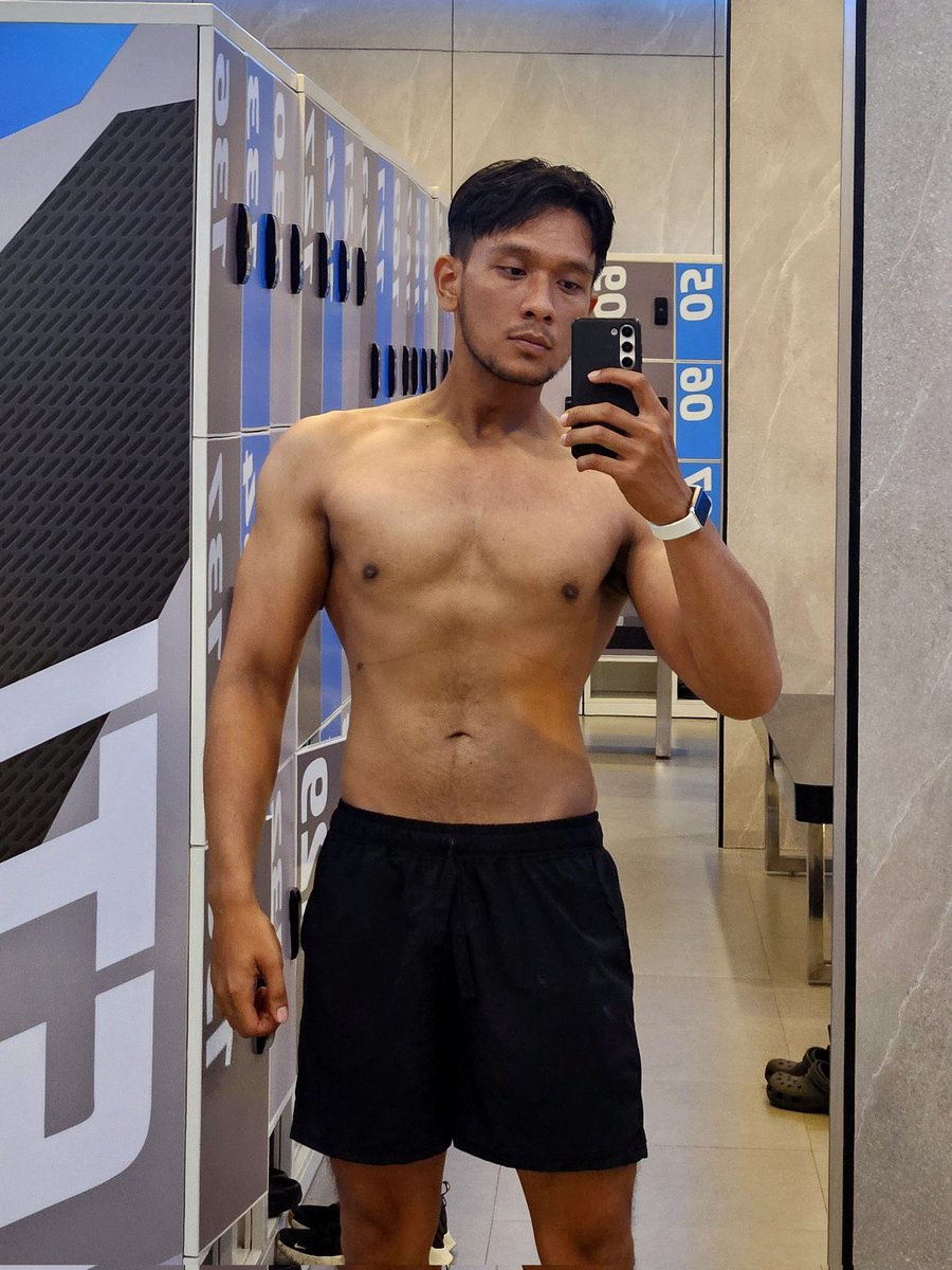 Aro Zack tweet media