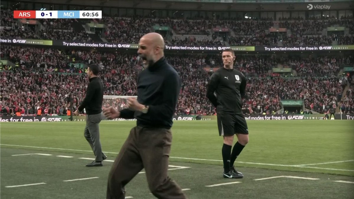 çfç.𝕕𝕠𝕞⁸🖤 tweet media