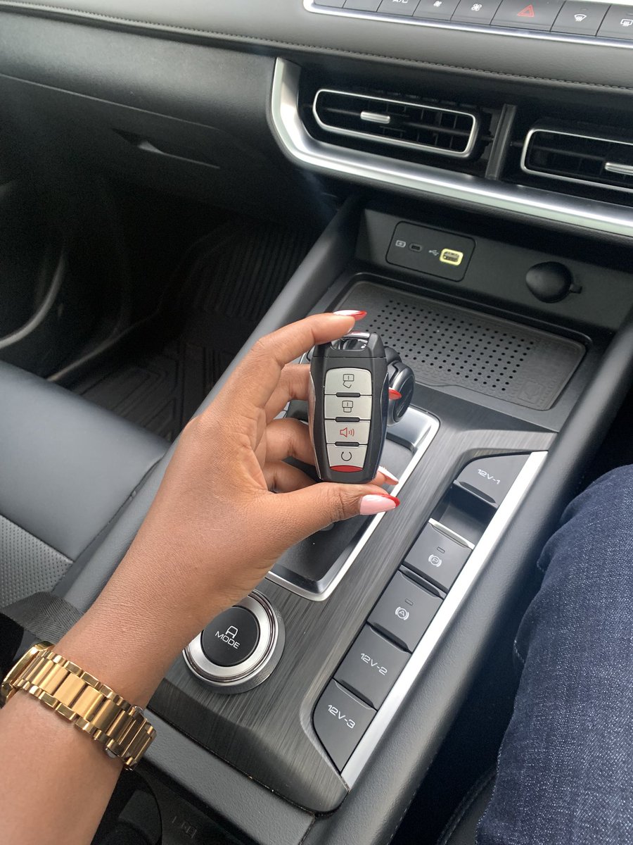 Sunshine🌻🏡🚗 tweet media