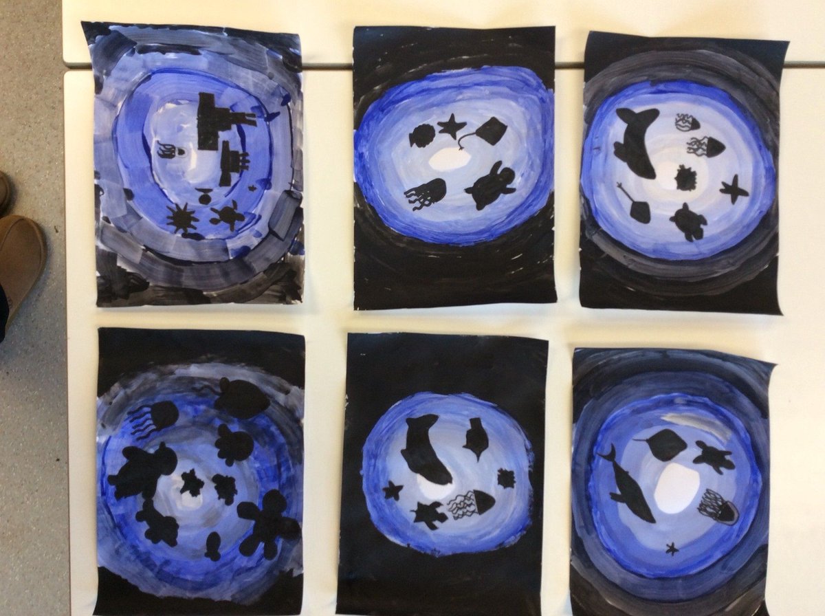 Hook Junior School tweet media