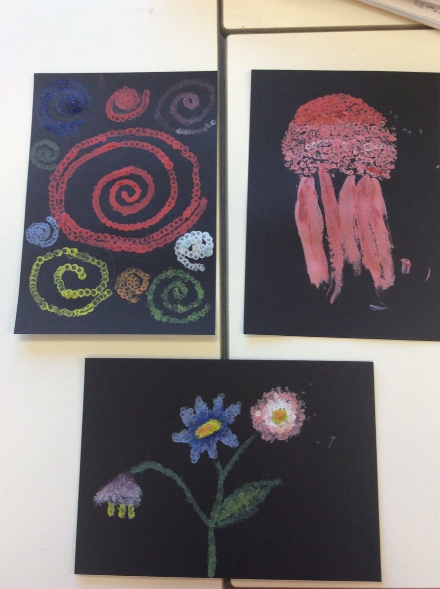 Hook Junior School tweet media