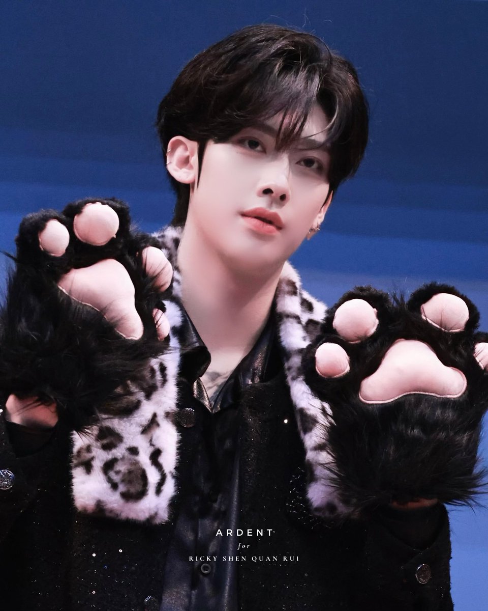 FLINT VESTERGAARD. tweet media