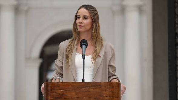 Fuck Check CL tweet media