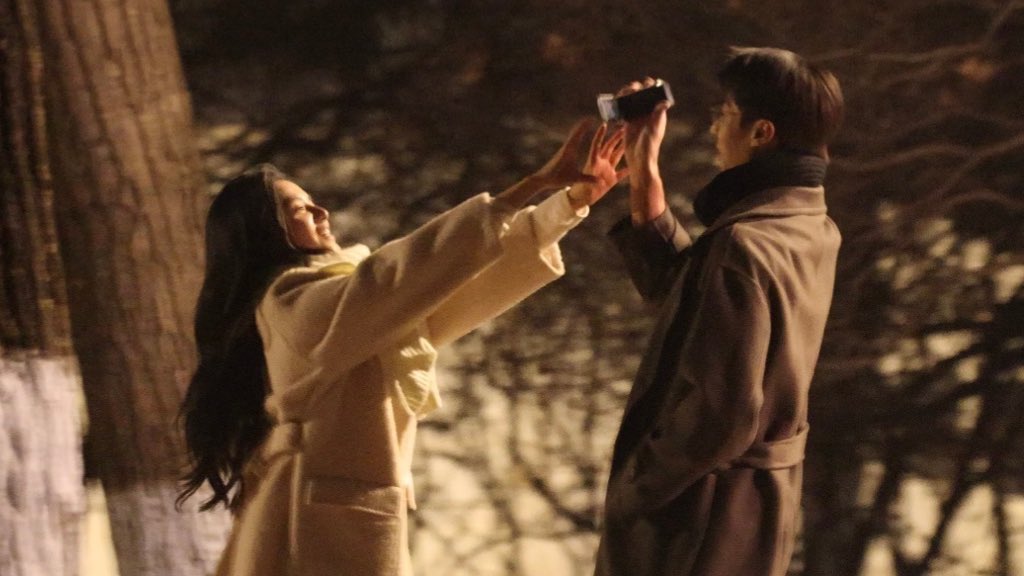 Sedih banget demi Allah besok mau pisah