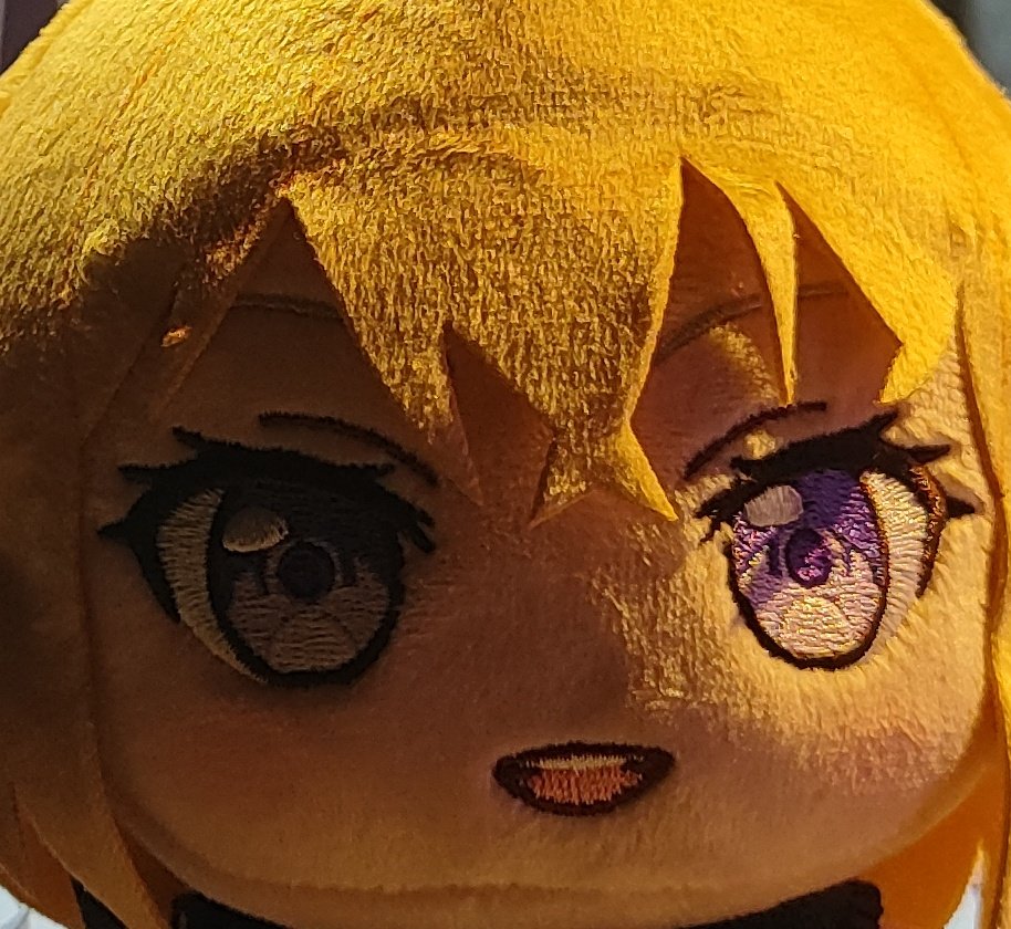 lara lvs avemygo ♡ tweet media