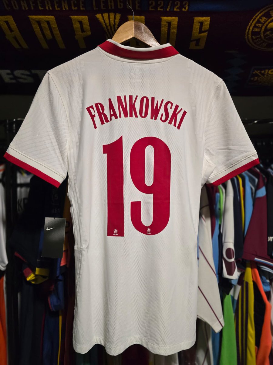 Serce z drugiej ręki ❤️🤲 tweet media