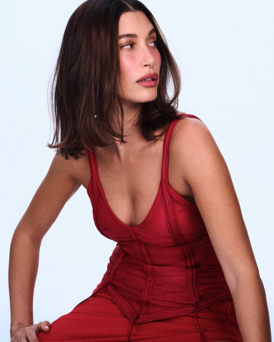 best of hailey bieber tweet media