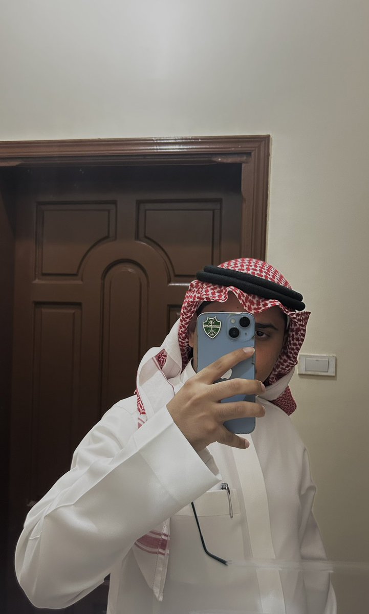 SQ_M17's tweet photo. Eid Randoms 🤍. https://t.co/QiaVBN0U4x