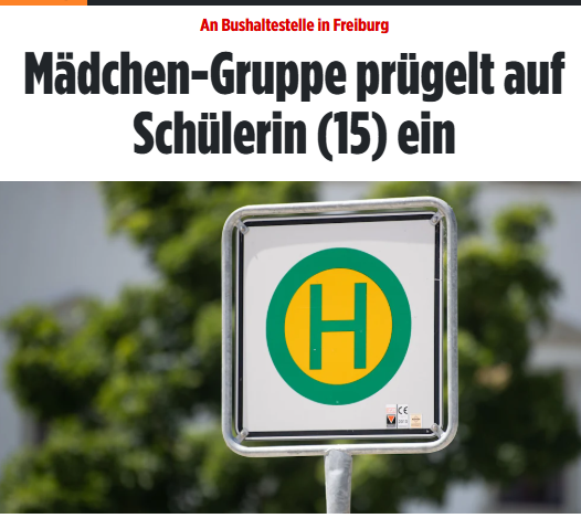 Taykra's tweet image. #Freiburg: Mehrere Jugendliche verließen einen Bus an einer Haltestelle. Ein Mädchen soll eine 15-Jährige unvermittelt an den Haaren gepackt, zu Boden gezerrt u auf sie eingeprügelt haben. Weitere Angreiferinnen sollen sich beteiligt u ebenfalls auf das Opfer eingeschlagen haben.