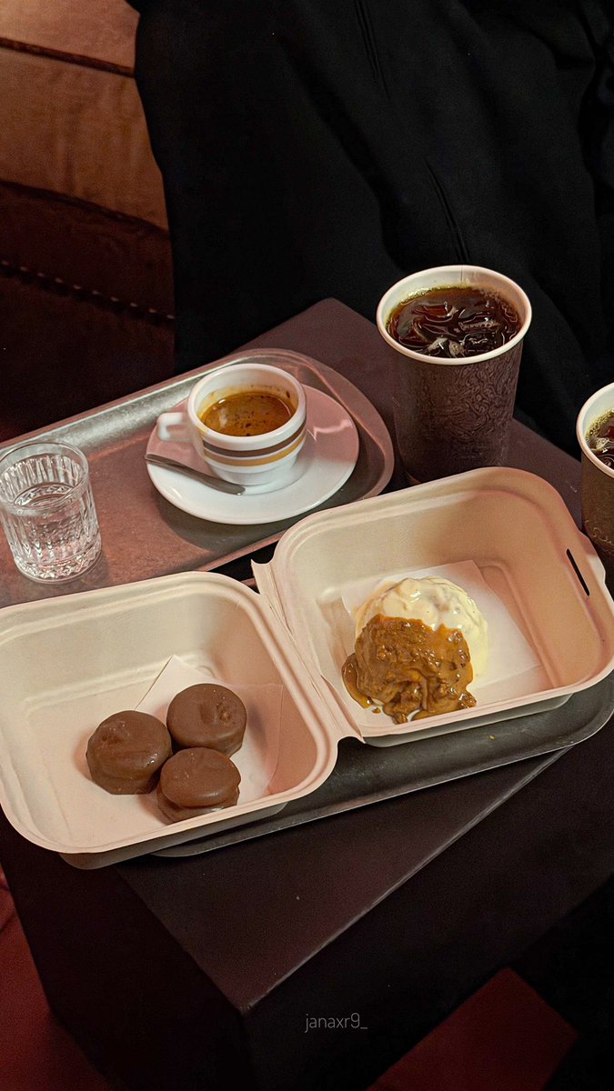 Jana | مصورة جوال 📸 tweet media