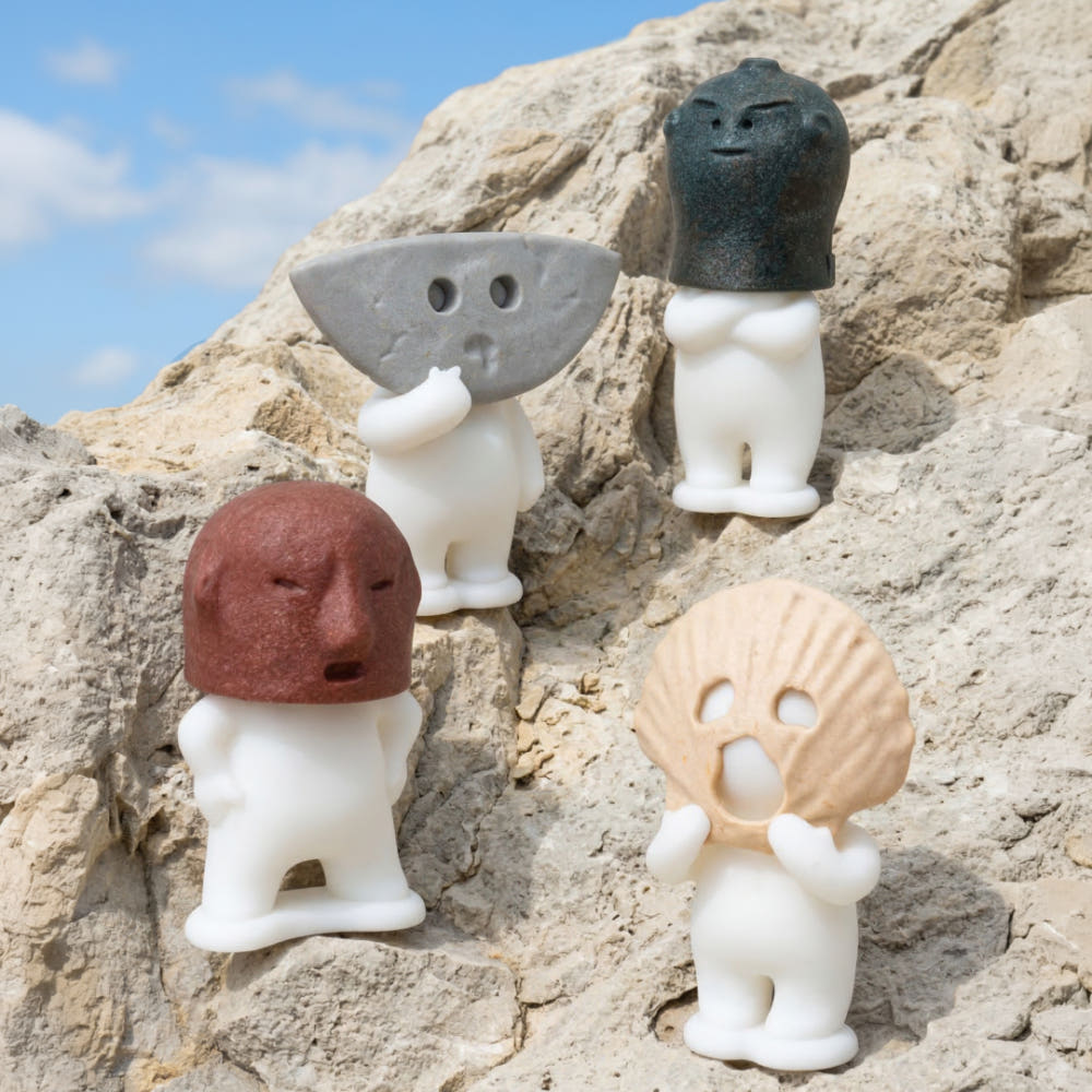 meaningless tweet media