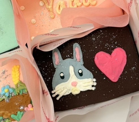 Tanytannnn tweet media