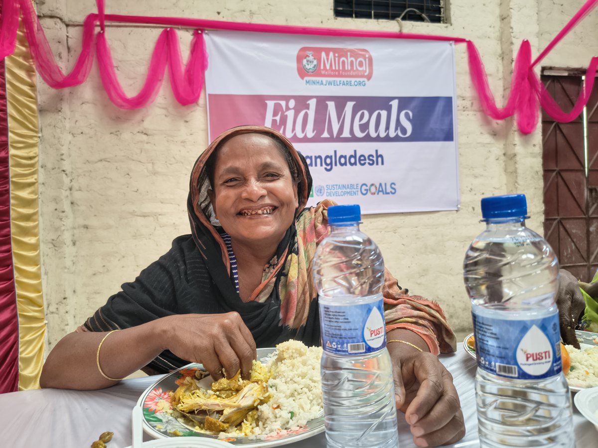 MinhajWelfareCA's tweet photo. 🍽️ Eid meals distributed in Bangladesh brought joy and dignity to families in need.

🌙 A simple meal can create beautiful Eid moments of togetherness and hope.

🔗 https://t.co/swXQzxz0QV

#MWF #HelpFeed #CookedMeals #EidMeals #Bangladesh #RamadanWithMWF https://t.co/zKo0nZQXTl