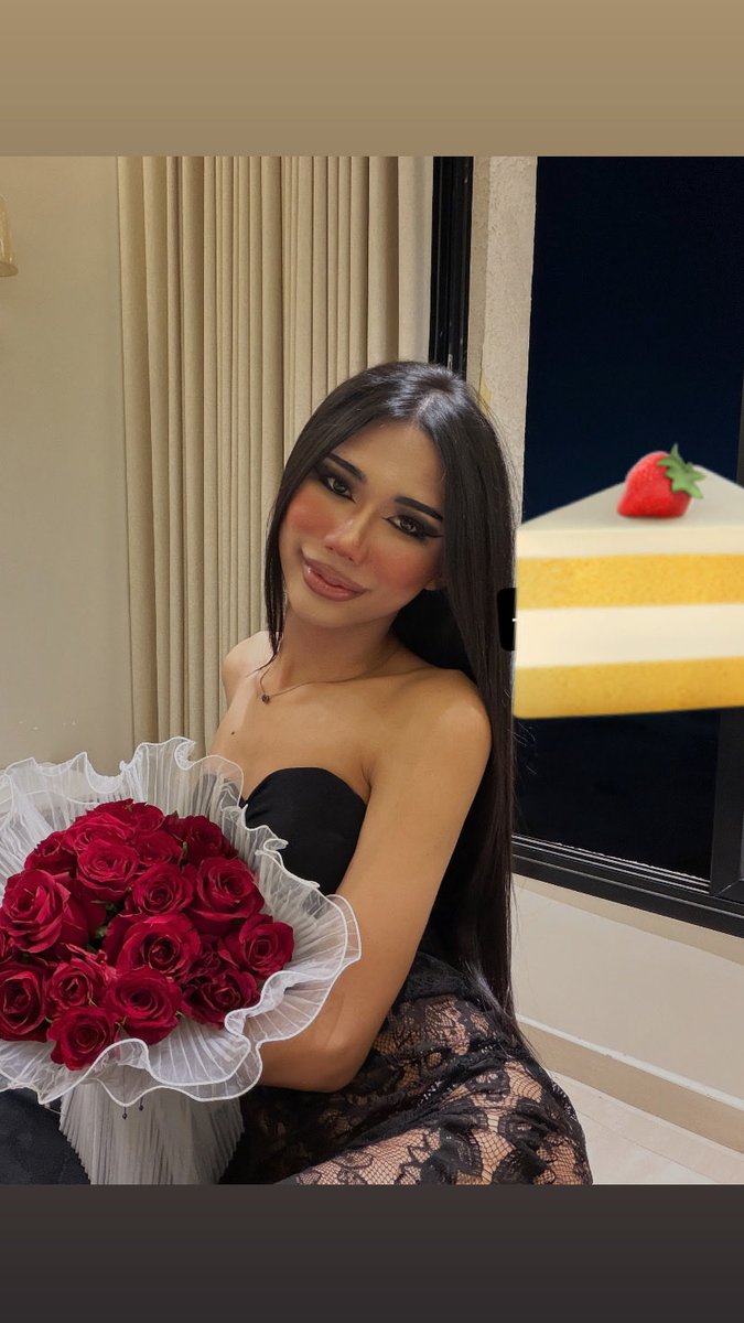 cxaeva's tweet photo. #ladyboy_khobar
#ladyboy_dammam 
#ladyboy_in_dammam 
#ladyboy_in_khobar https://t.co/uYKnNqkCb8
