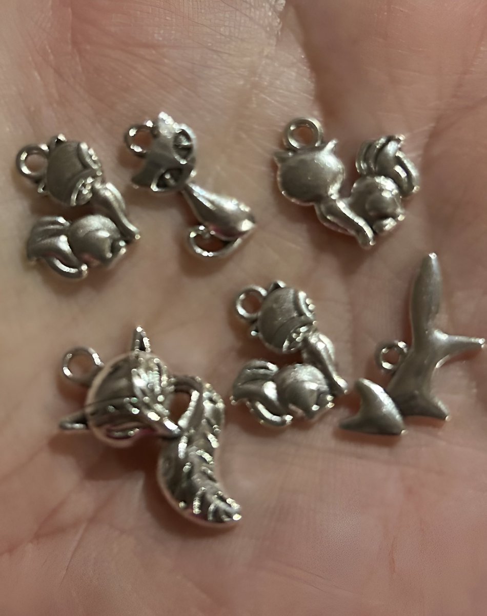 monixmissb 🦊🖤💫 (buying ban) tweet media