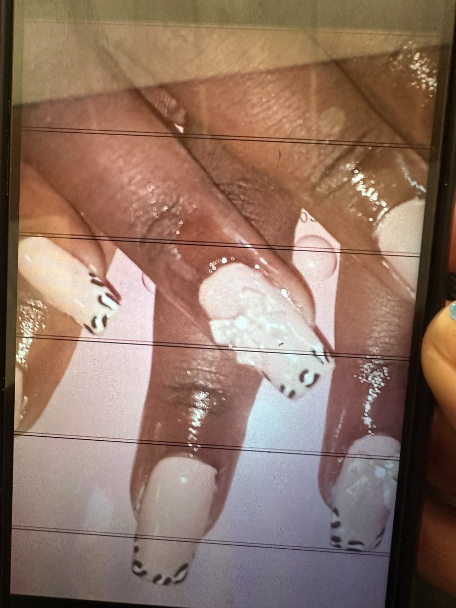 Annie Todt tweet media