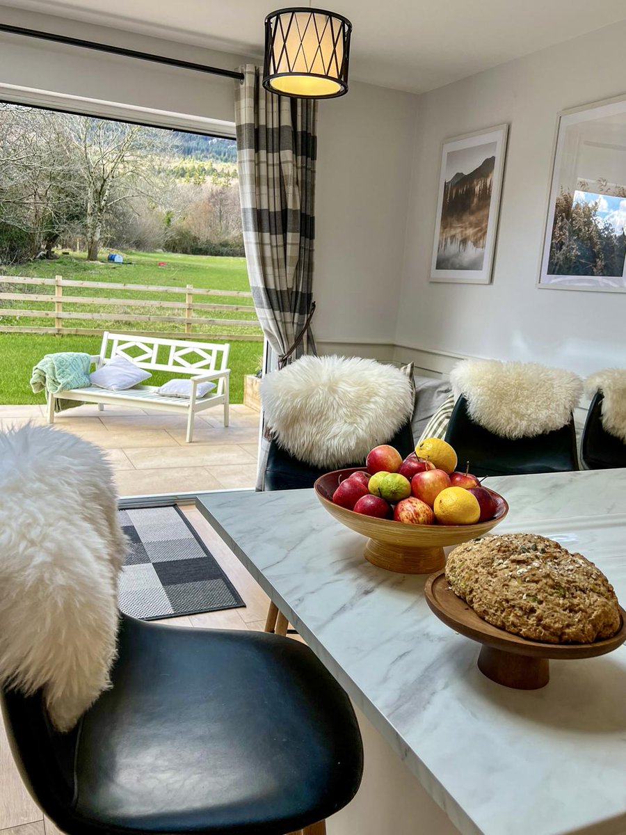 BallyknockenHCS's tweet image. Escape to the Wicklow countryside 🌿

Stay at Ballyknocken Cottage — our self-catering retreat right beside our cookery school. Sleeping up to 8 guests, it’s perfect for relaxed countryside escapes 👉 ballyknocken.ie/ballyknocken-c…

#CookerySchool