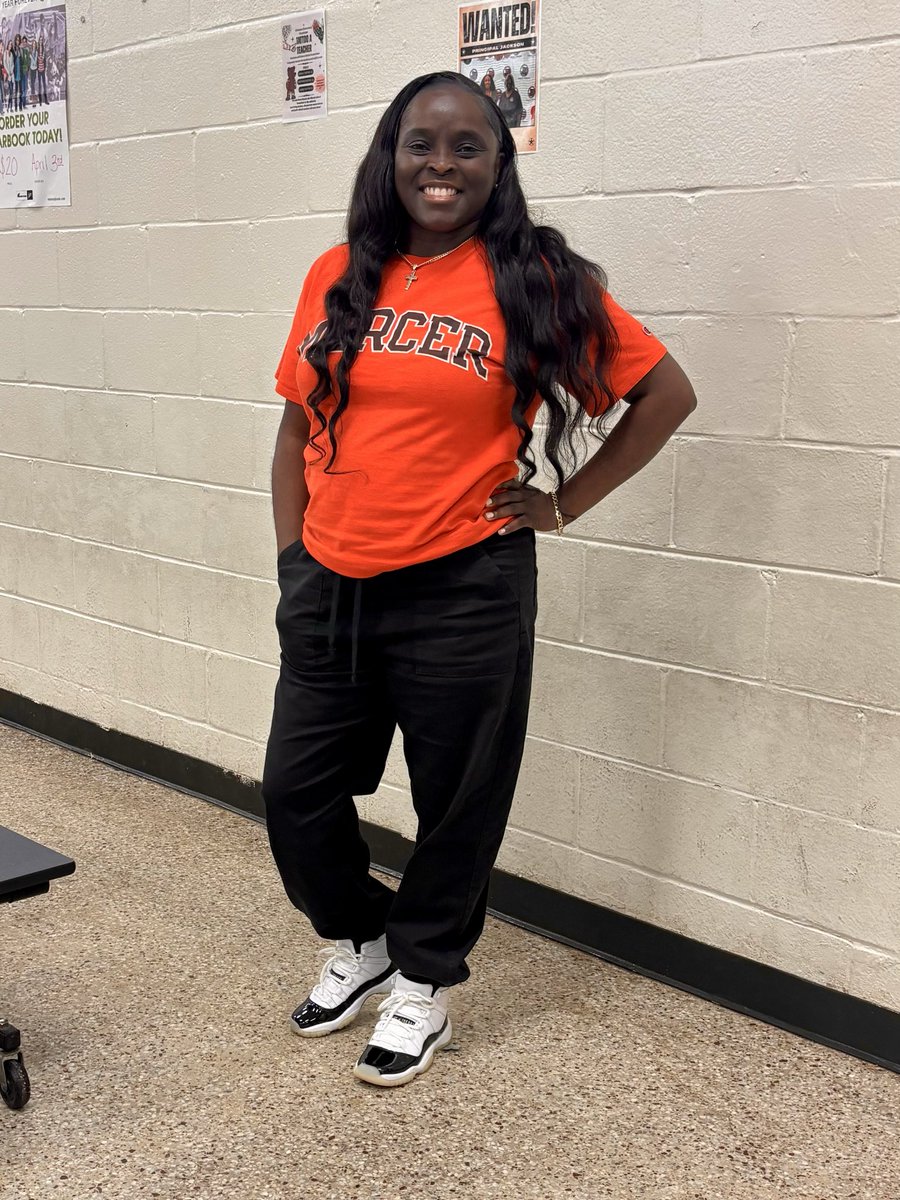IsonKandice's tweet photo. 🎓 College Shirt Day 🎓
Proud alumni, forever representing where it all began!🧡🖤🐻 #MercerUniversity
#CareerWeek https://t.co/fZtvE3AQC3