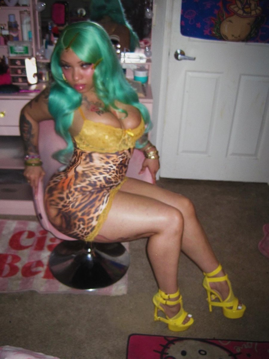 RealDeal$excFace💋 tweet media