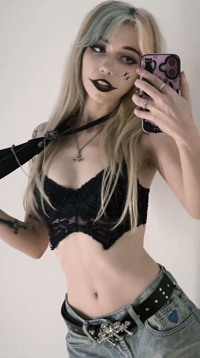 Kainesta tweet media