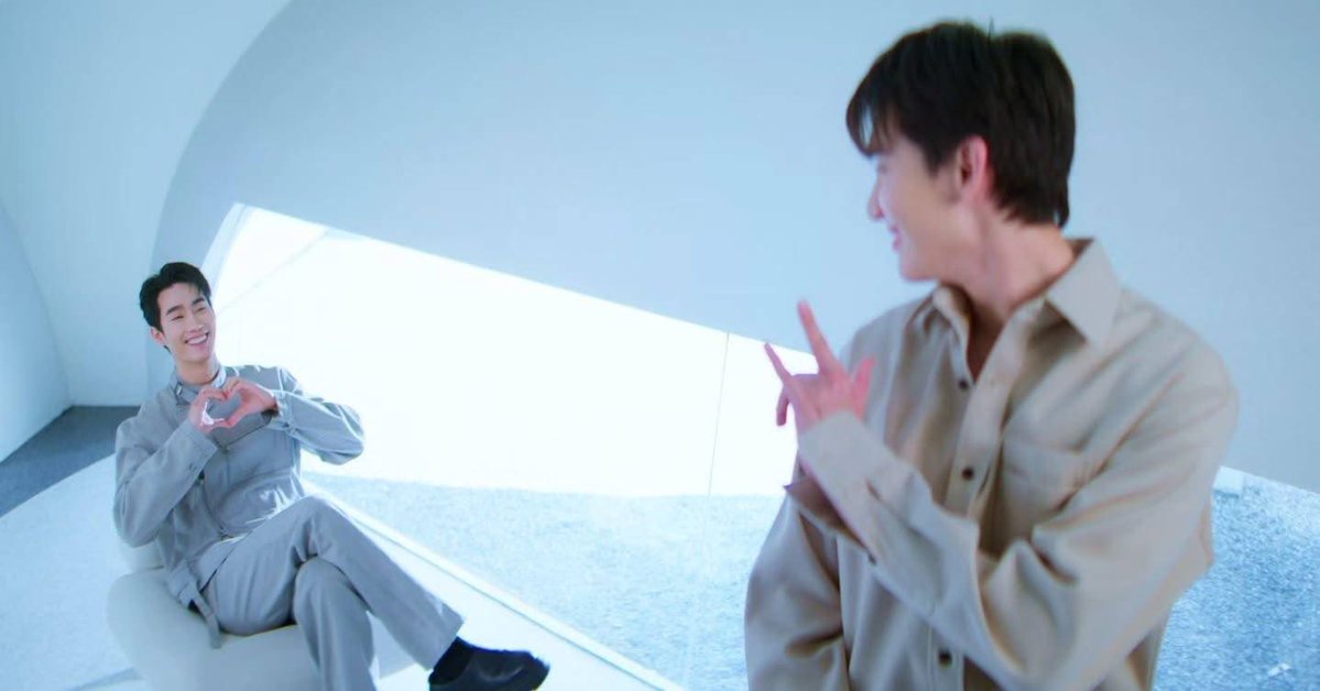 BOOK FAMILY OFFICIAL tweet media