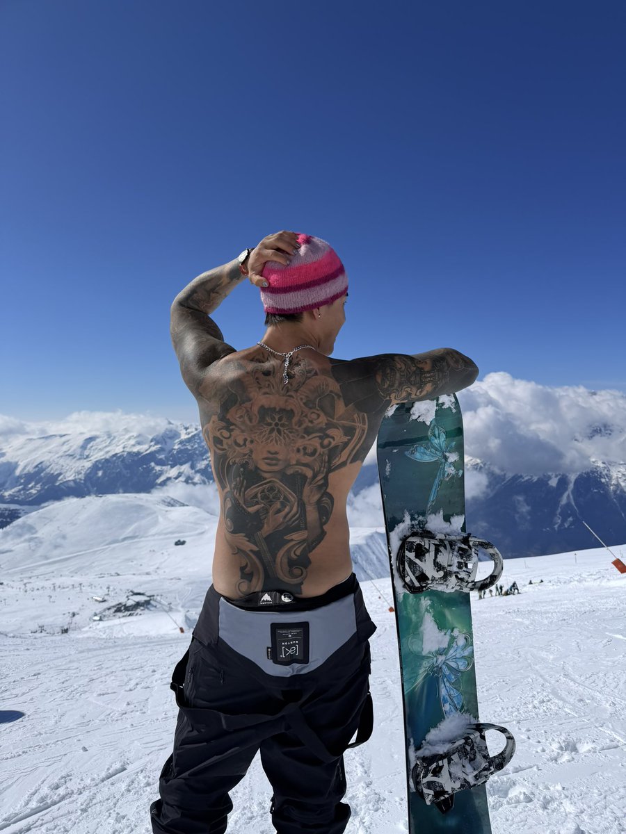 Titus Low tweet media