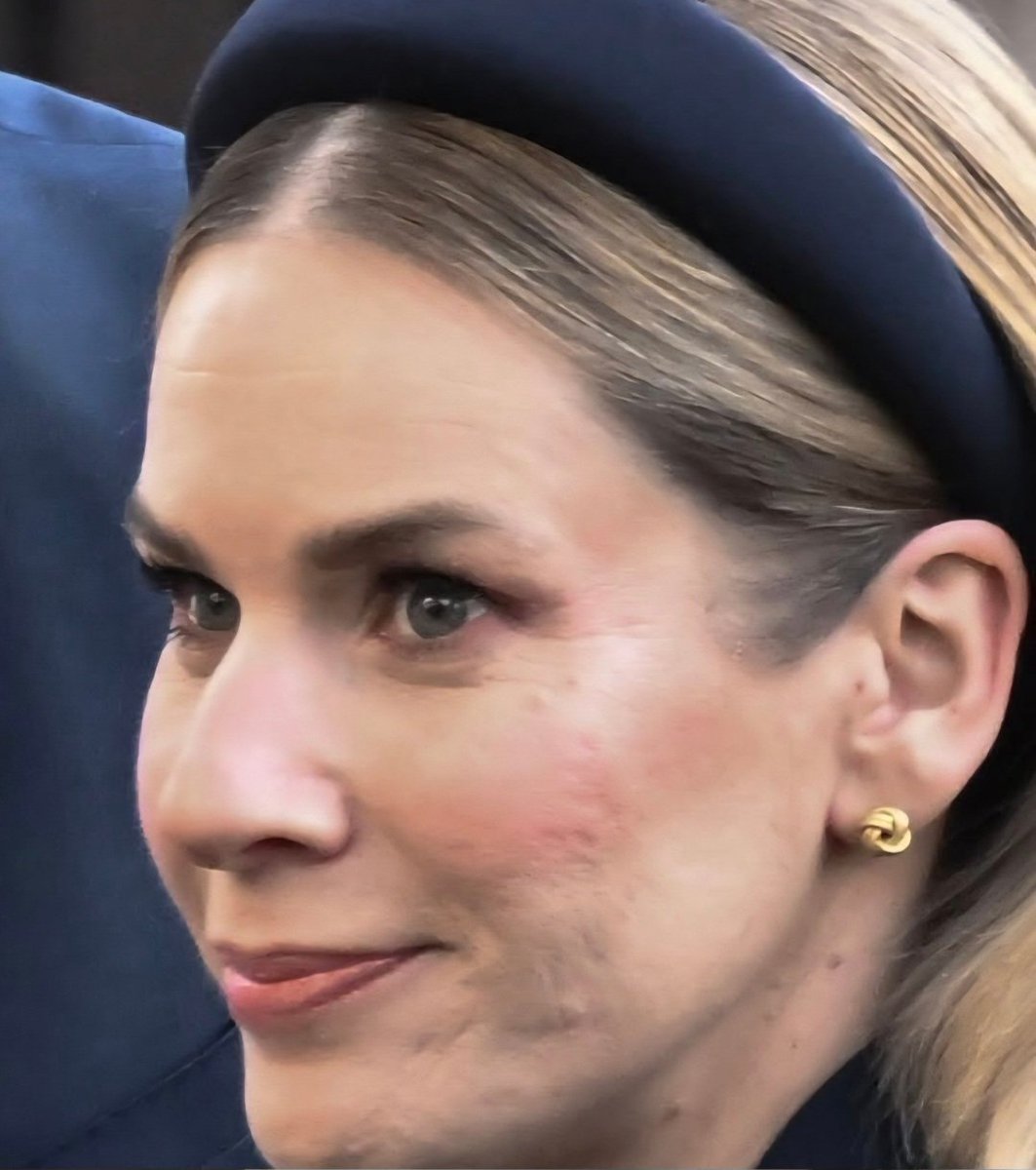 Karolina z Baden Baden☕️ tweet media