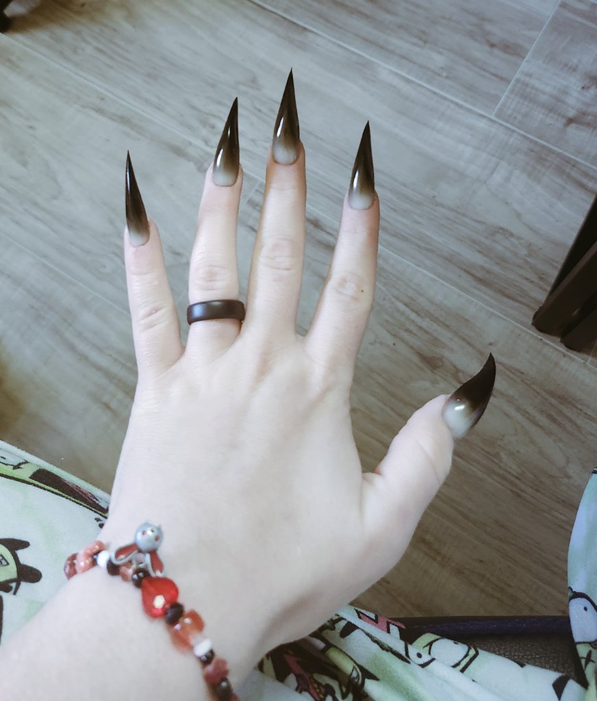 ⚔️⛓️Vix⛓️⚔️ tweet media