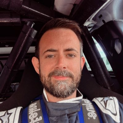 Sam Moore tweet media