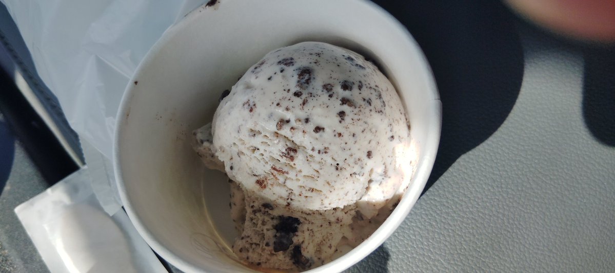 James s r Bond tweet media