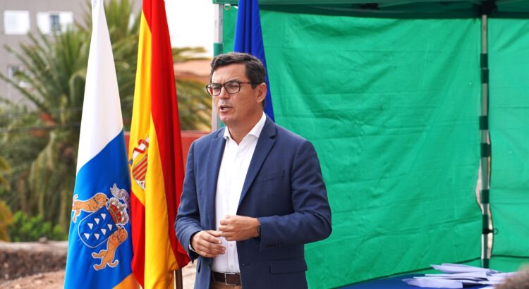 Radiofarosur's tweet image. 📌𝐕𝐈𝐒𝐎𝐂𝐀𝐍 𝐬𝐚𝐜𝐚 𝐚 𝐥𝐢𝐜𝐢𝐭𝐚𝐜𝐢𝐨́𝐧 𝐥𝐚𝐬 𝐨𝐛𝐫𝐚𝐬 𝐝𝐞 𝐫𝐞𝐩𝐚𝐫𝐚𝐜𝐢𝐨́𝐧 𝐝𝐞 𝟑𝟗𝟒 𝐯𝐢𝐯𝐢𝐞𝐧𝐝𝐚𝐬 𝐩𝐫𝐨𝐭𝐞𝐠𝐢𝐝𝐚𝐬 𝐞𝐧 𝐓𝐞𝐥𝐝𝐞, 𝐞𝐧 𝐆𝐫𝐚𝐧 𝐂𝐚𝐧𝐚𝐫𝐢𝐚
🔗digitalfarocanarias.com/index.php/2026…
#Visocan #PabloRodríguez #ViviendasProtegidas #Telde