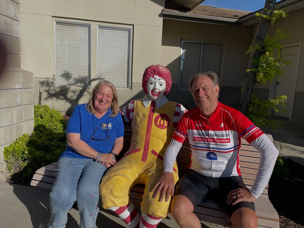 rmhcenvalley's tweet photo. We were honored to have a very special guest visit us this week: Jeff Bekos of @onedadsmission. Jeff’s journey began in 2013 when his daughter, Hailey, spent 254 days fighting for her life. We loved welcoming Jeff to RMHCCV &amp; sharing the impact our community makes. Safe travels! https://t.co/190EdhqdRP
